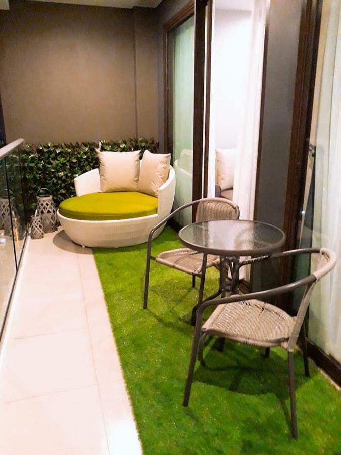 Aeras - The Ultimate Beachfront Experience Jomtien Beach Εξωτερικό φωτογραφία
