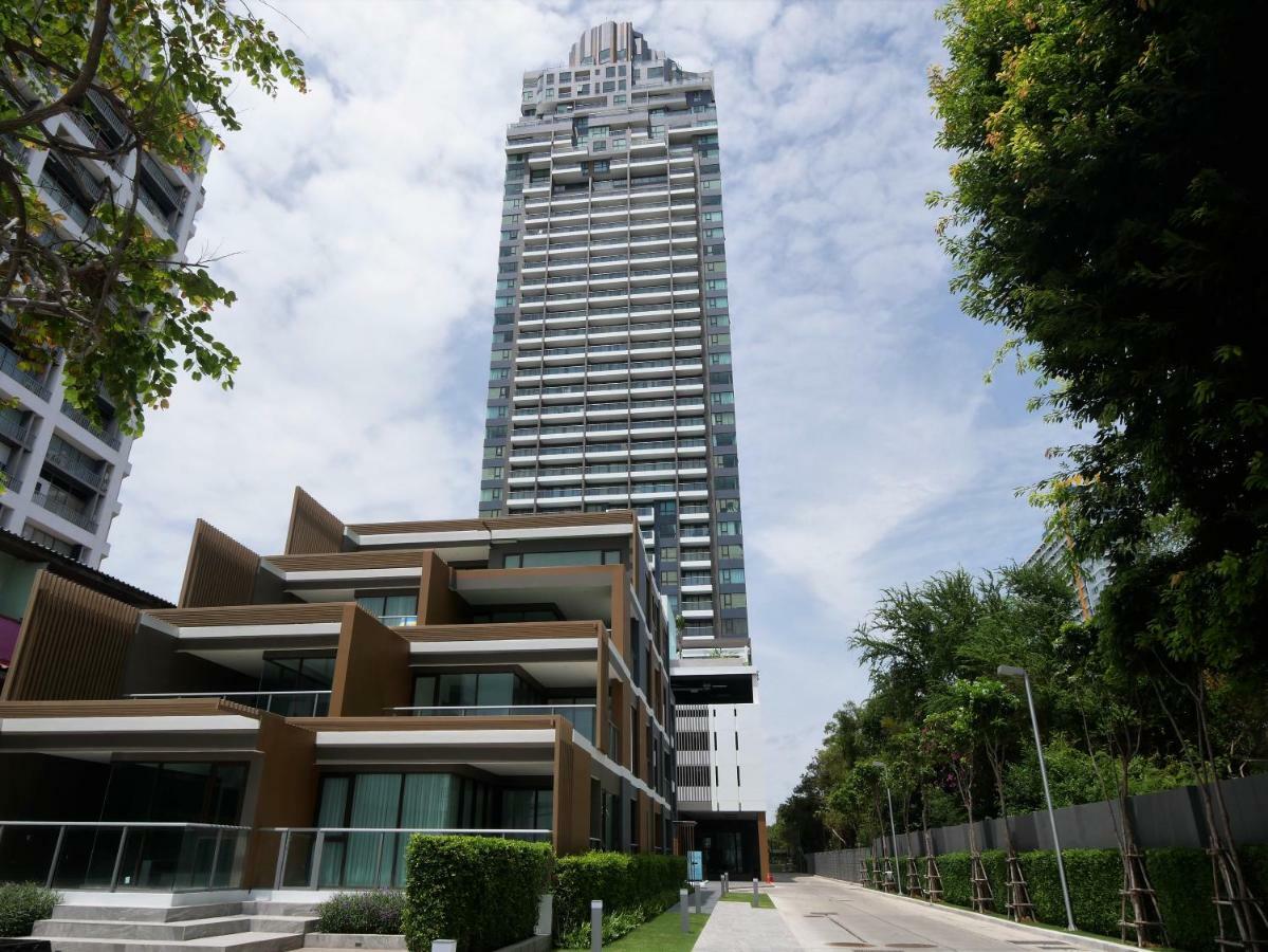 Aeras - The Ultimate Beachfront Experience Jomtien Beach Εξωτερικό φωτογραφία
