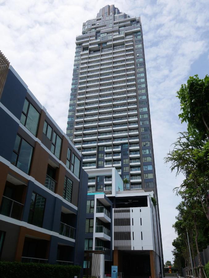 Aeras - The Ultimate Beachfront Experience Jomtien Beach Εξωτερικό φωτογραφία